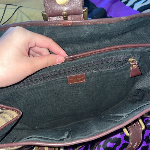 Burberry Vintage Check Buckle Handbag - Picture 8 of 8